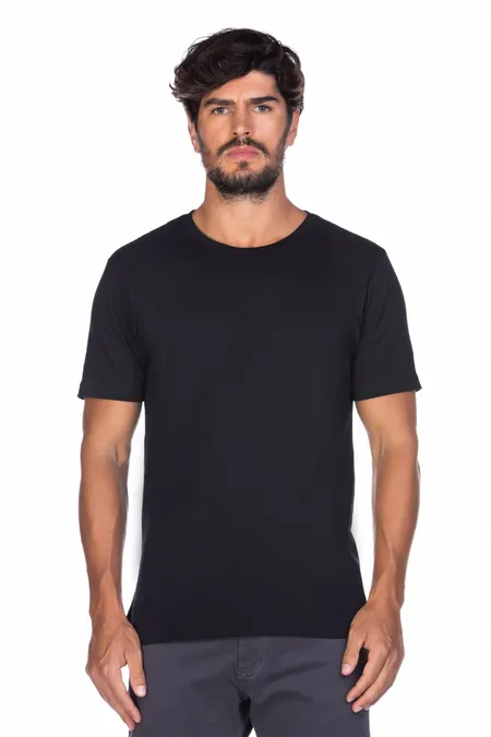 Camiseta Masculina Manga Curta Essentials Puramania Camiseta Masculina Manga Curta Essentials Puramania