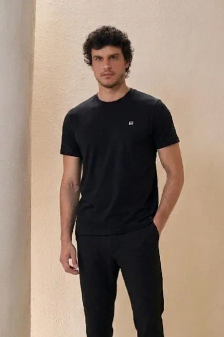 Camiseta Masculina Básica Puramania Camiseta Masculina Básica Puramania