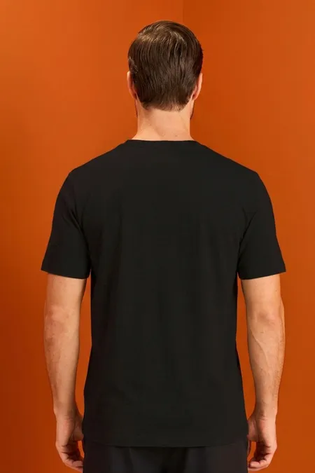 Camiseta Masculina Slim Estampada Puramania Camiseta Masculina Slim Estampada Puramania
