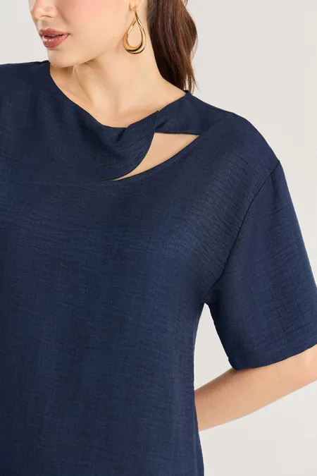 Vestido Curto com Torção no Decote La Rossi Vestido Curto com Torção no Decote La Rossi