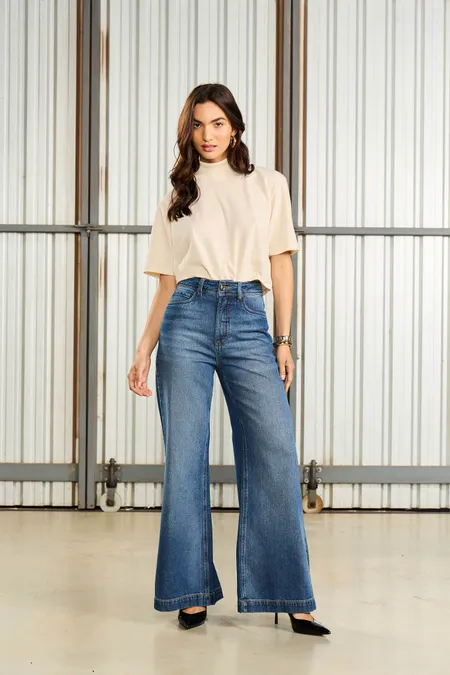Calça Jeans Pantalona Feminina em Algodão Blue Médio Osmoze