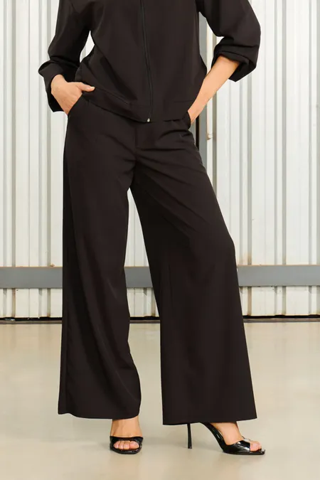 Calça Wide Leg Feminina em Tecido Corta Vento Osmoze