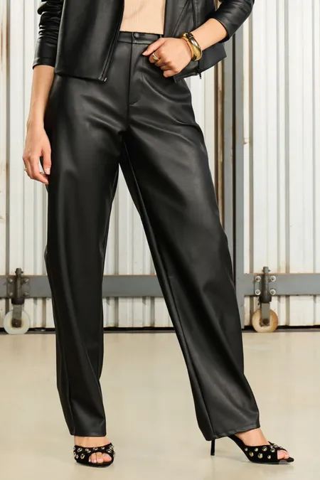Calça Feminina Couro em Viscose Preto Osmoze