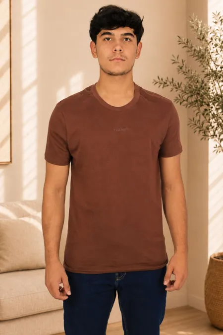 Camiseta Slim Básica Masculina Marrom em Algodão Tuaren