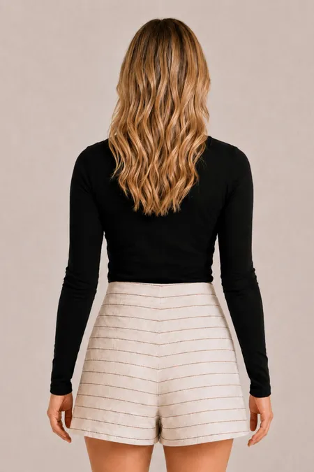 Short-Saia Feminina Bege Listrada em Caqui La Rossi Short-Saia Feminina Bege Listrada em Caqui La Rossi